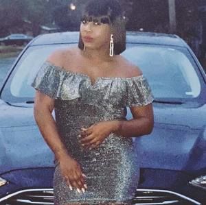 Meet your Posher, Crystal